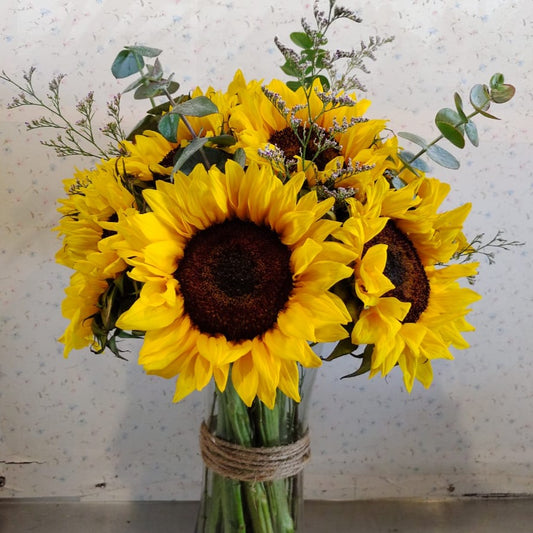 Girasoles en florero